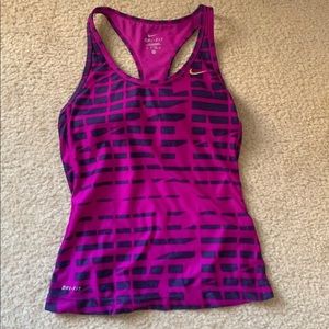 Nike XS Tank